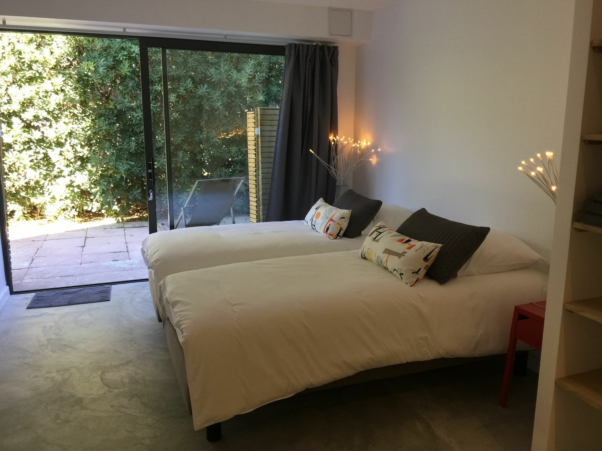 Le Cube Hotel Design A Hyeres Plage Avec Piscine Et Cuisine Екстериор снимка