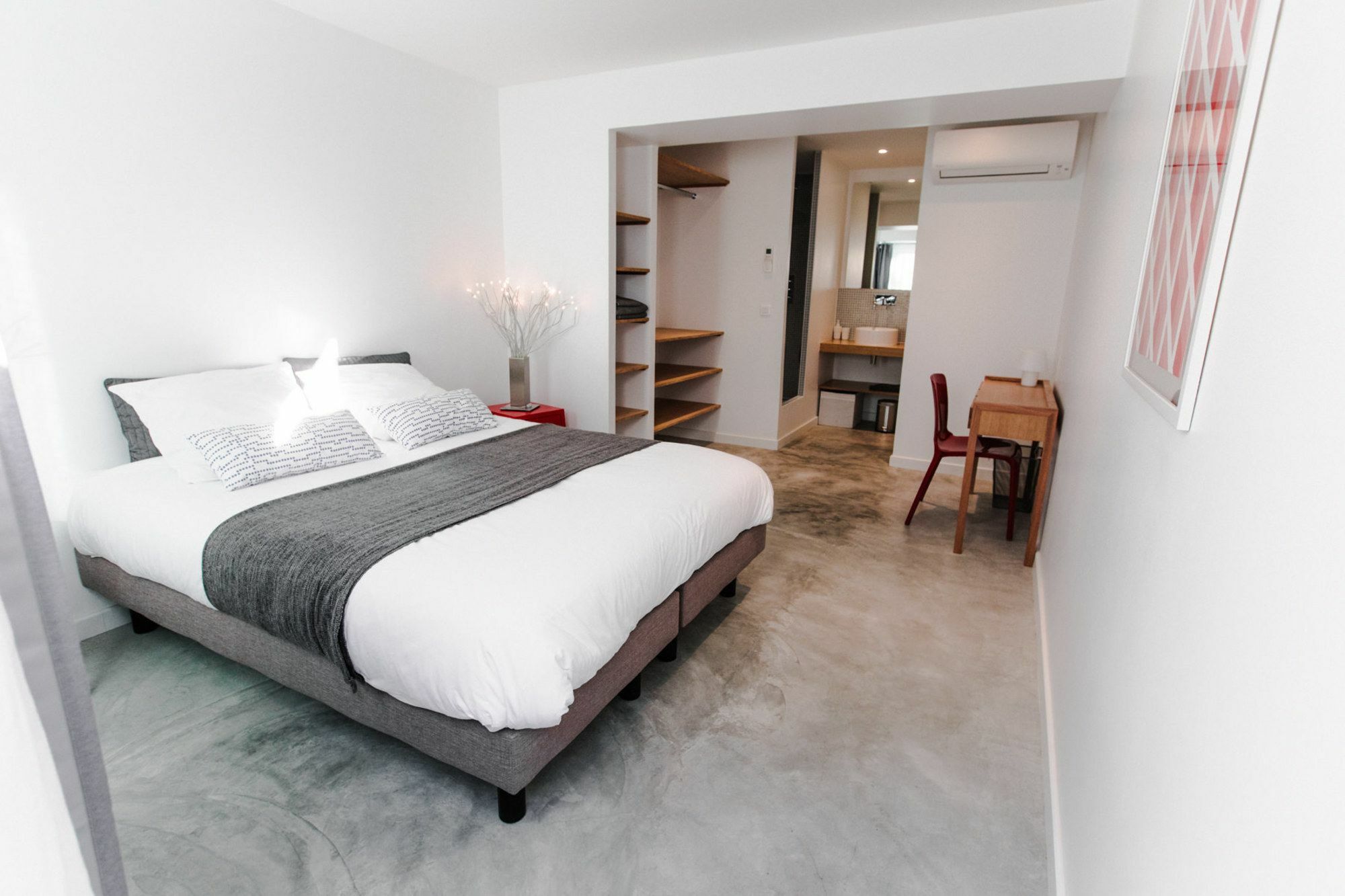 Le Cube Hotel Design A Hyeres Plage Avec Piscine Et Cuisine Екстериор снимка
