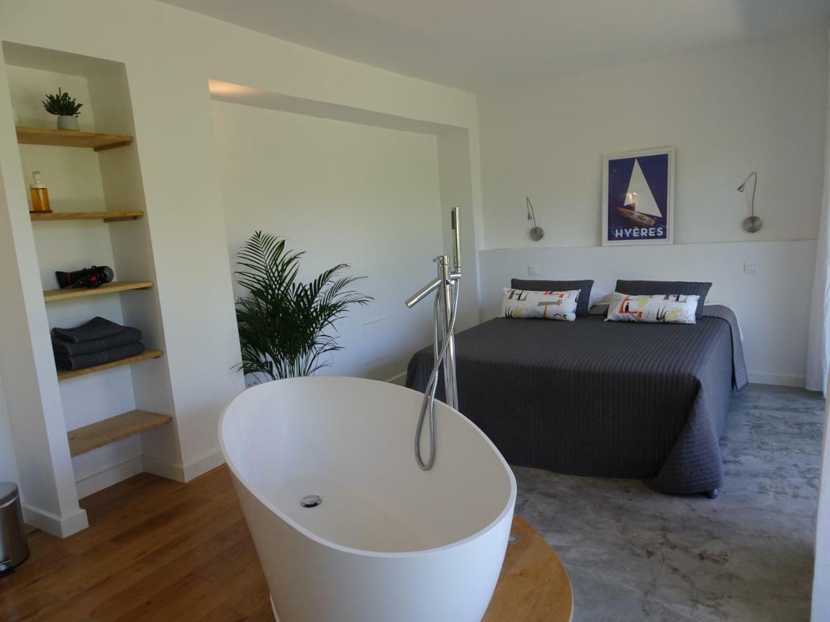 Le Cube Hotel Design A Hyeres Plage Avec Piscine Et Cuisine Екстериор снимка