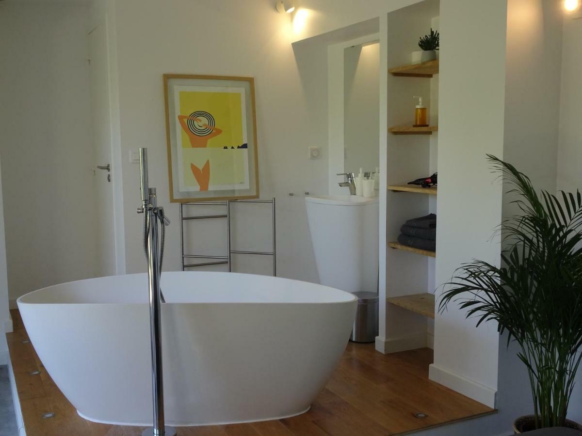 Le Cube Hotel Design A Hyeres Plage Avec Piscine Et Cuisine Екстериор снимка